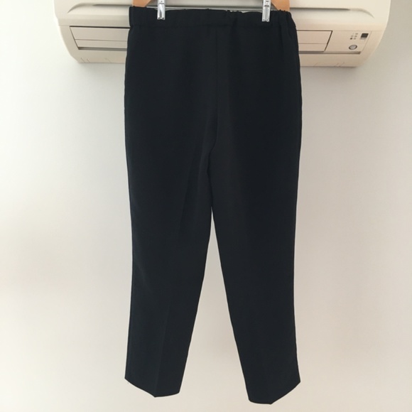 Aritzia Wilfred darontal cropped Japanese crepe pant black - Picture 2 of 8